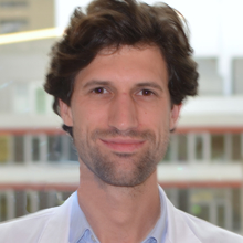 Herr  Alexander Pichler, MD