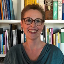 Frau Mag. Dr. Christina Dietscher Frau Mag. Dr. Christina Dietscher