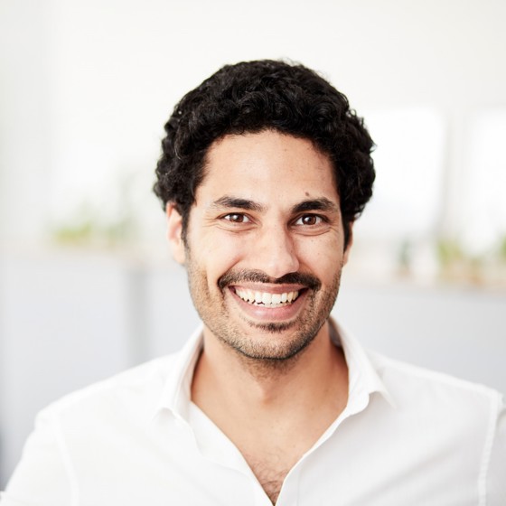 Herr Dr. med. univ. Jama Nateqi | Symptoma GmbH