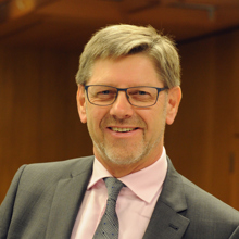 Herr Dr. Erwin Rebhandl Herr Dr. Erwin Rebhandl