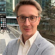 Herr Dr. phil. Simon Schultze Herr Dr. phil. Simon Schultze