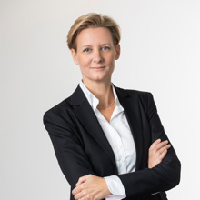 Frau Mag. Nina Thill Frau Mag. Nina Thill