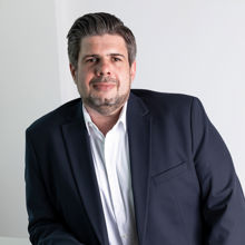 Herr Dr. Christian Böhler Herr Dr. Christian Böhler